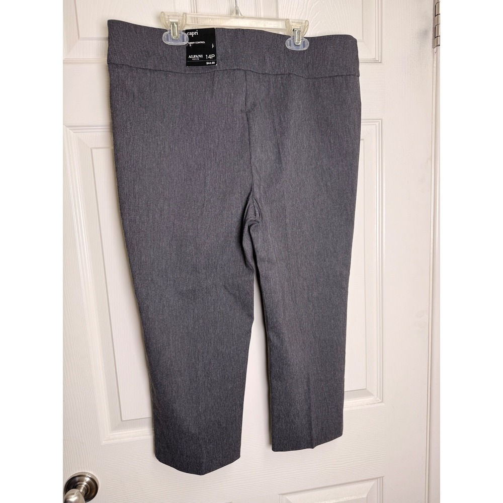 NWT Alfani Tummy Control Capri Pants Womens 14P Dark Grey Heather Pull On - Picture 2 of 6